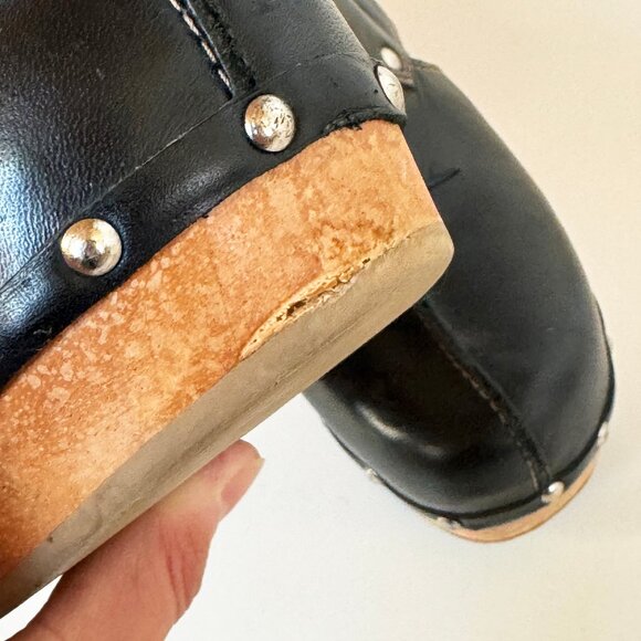 Vintage Steve Madden Black Leather Platform Clogs. Size 8. - Picture 13 of 15